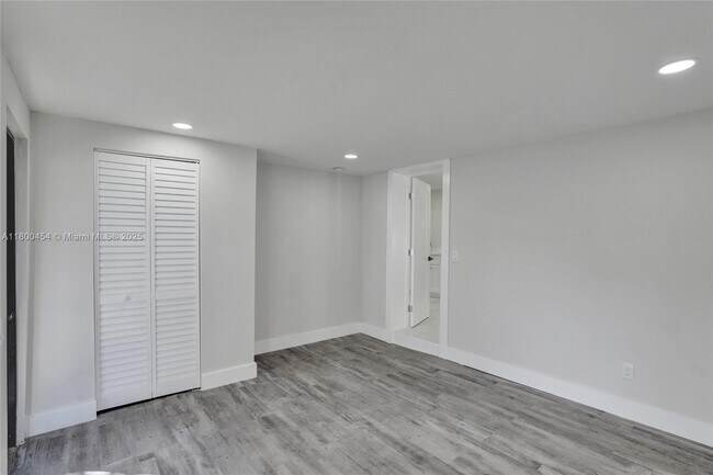 Building Photo - 7943 NW 6th Ave