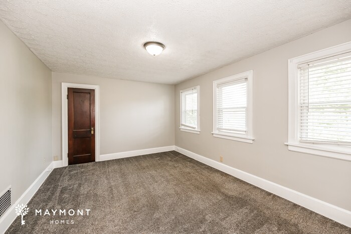 Building Photo - 18 Ardmore Dr