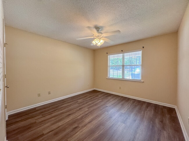 Building Photo - 27B Pate Pl