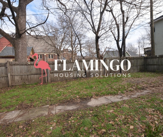 Building Photo - 1808 E 4th St