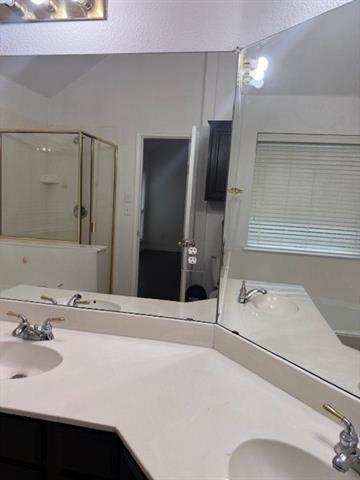 Building Photo - 1503 Heather Brook Dr