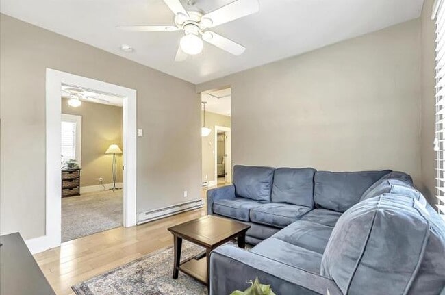 Building Photo - 1358 Fremont St