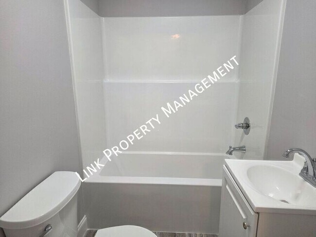 Building Photo - 6108 Ramsey Rd