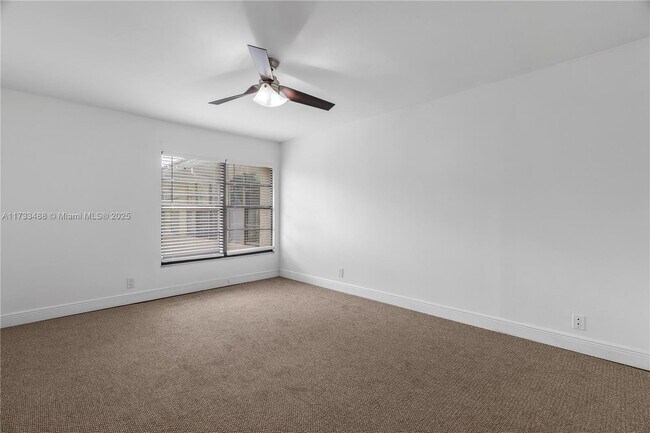 Building Photo - 2530 Coral Springs Dr