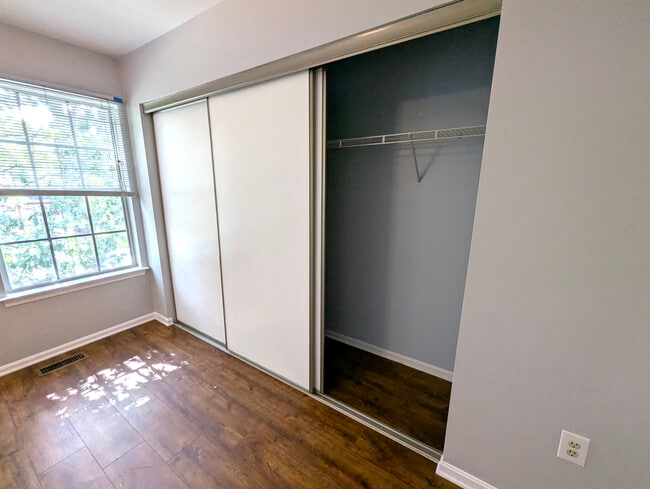 Building Photo - 1512 Danewood Ct