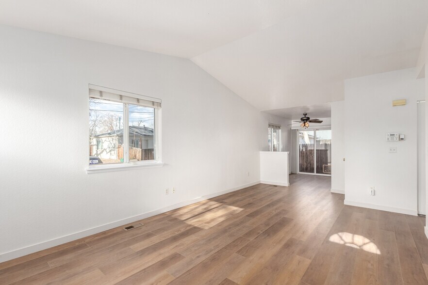 Building Photo - 3249 N Madison St