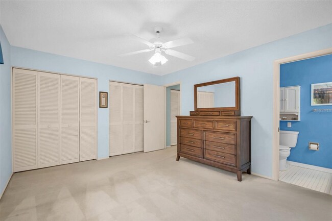 Building Photo - 2113 Malcolm Dr