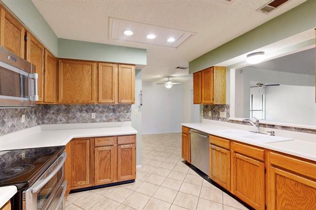 Building Photo - 7308 Elizabeth Pl