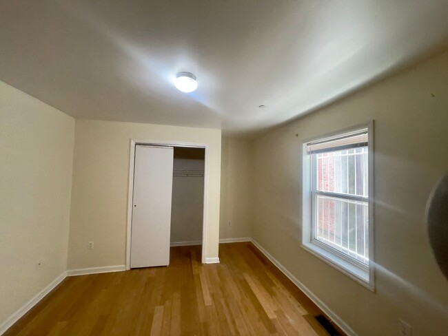 Building Photo - 1524 N 17th St