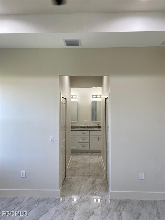 Building Photo - 194 Yager Cir