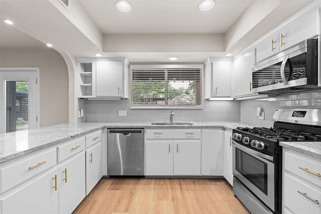 Building Photo - 11513 Quarter Horse Trail