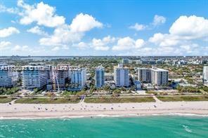 Building Photo - 9201 Collins Ave