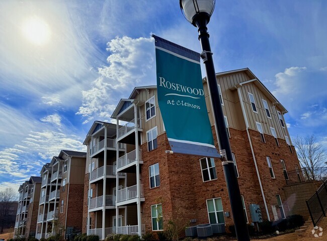 Building Photo - Rosewood at Clemson