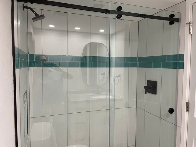 Building Photo - 26 Quails Run Blvd