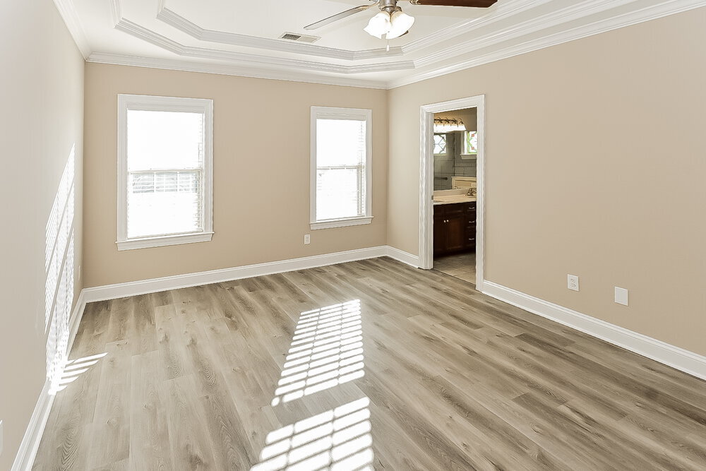 Building Photo - 3045 Roseleigh Dr