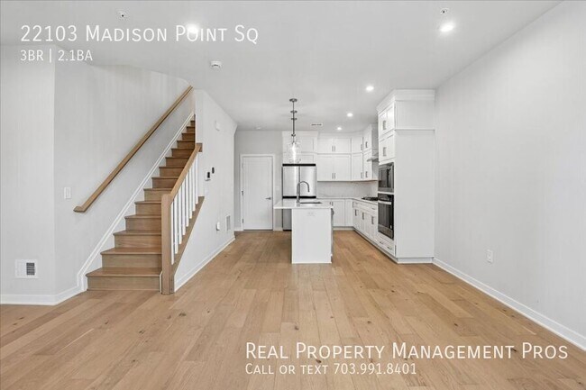 Building Photo - 22103 Madison Pt Sq