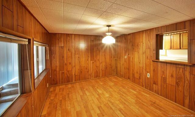 Building Photo - 26084 S 558 Rd