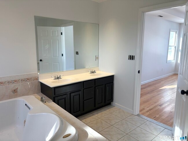 Building Photo - 96 Winibig Trail