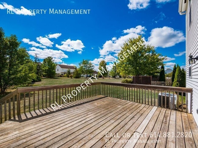 Building Photo - Beautiful 4 bedroom 2.5 bathroom home in M...