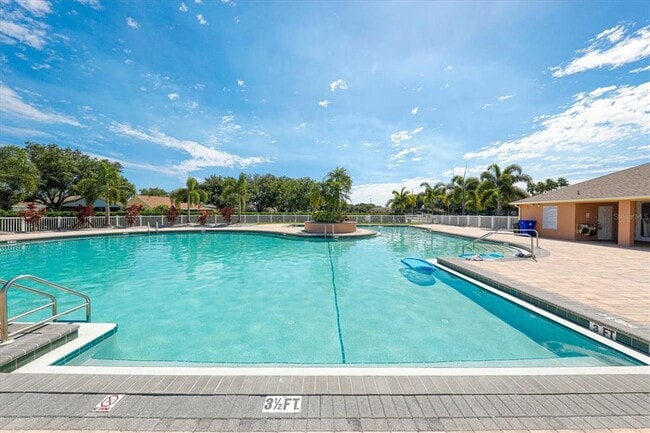 Building Photo - 4688 Sabal Key Dr