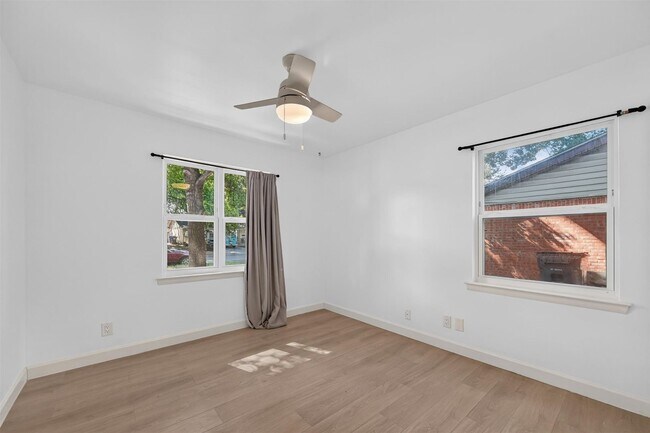 Building Photo - 13749 Pyramid Dr