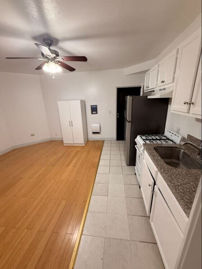 Floorplan - Edwards Estates