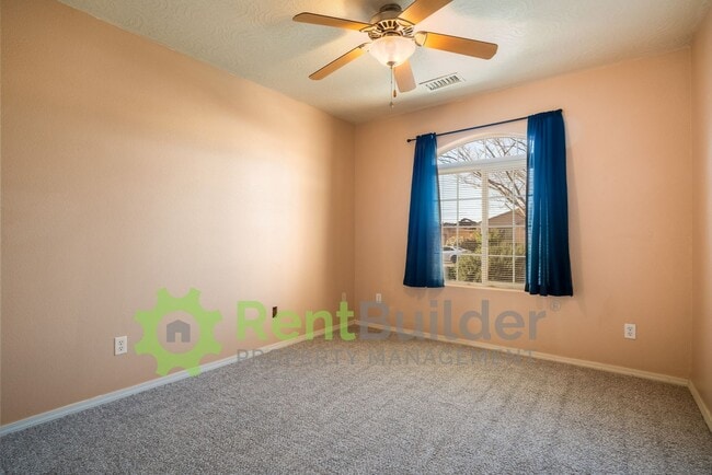 Building Photo - CALL US TODAY AT (505) 808-6467 TO SCHEDUL...