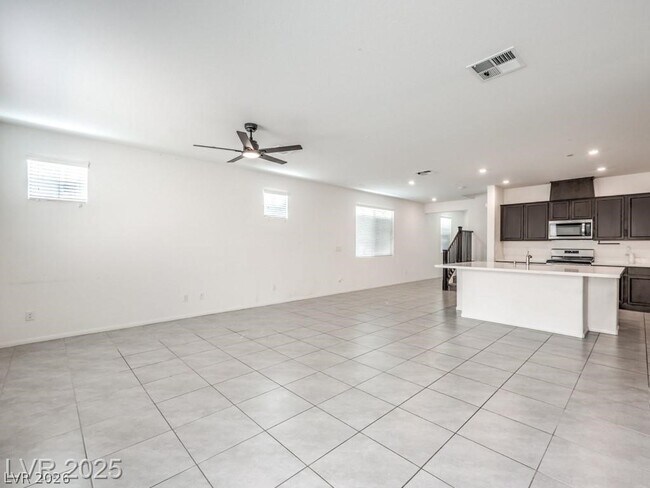 Building Photo - 6130 Sinks Canyon Ave