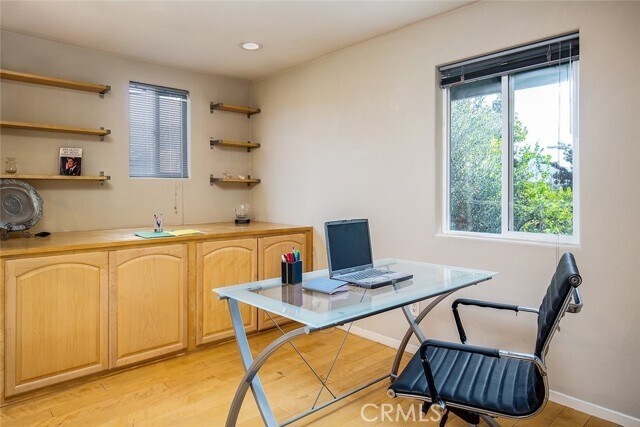 Building Photo - 301 N Hudson Ave