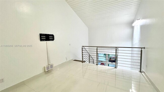 Building Photo - 234 Antiquera Ave