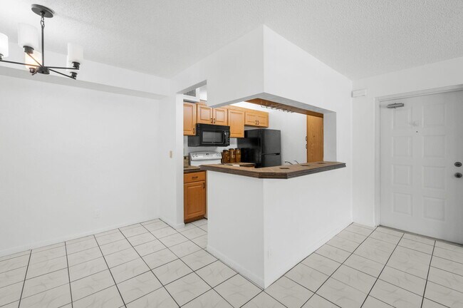 Building Photo - 2506 SE Anchorage Cove