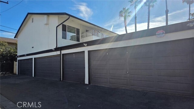 Building Photo - 1803 W Sumac Ln