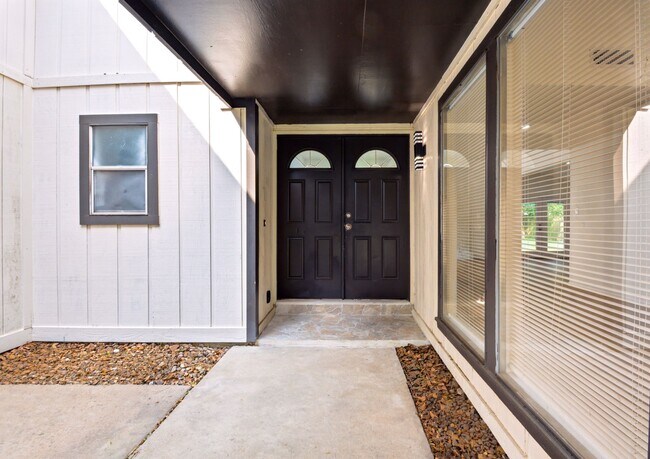 Building Photo - 19407 Enchantford Ct