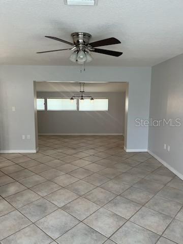Building Photo - 4420 W Fair Oaks Ave