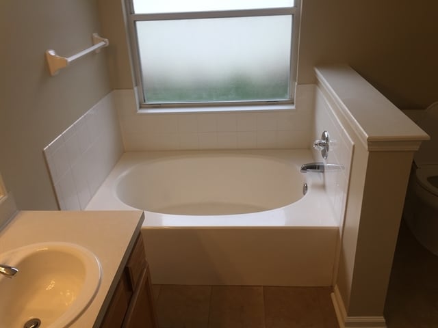 Building Photo - 840 Mackenzie Cir