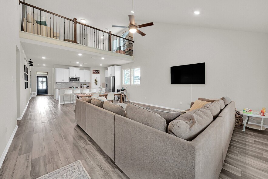 Building Photo - 18803 Pancaldo Ct