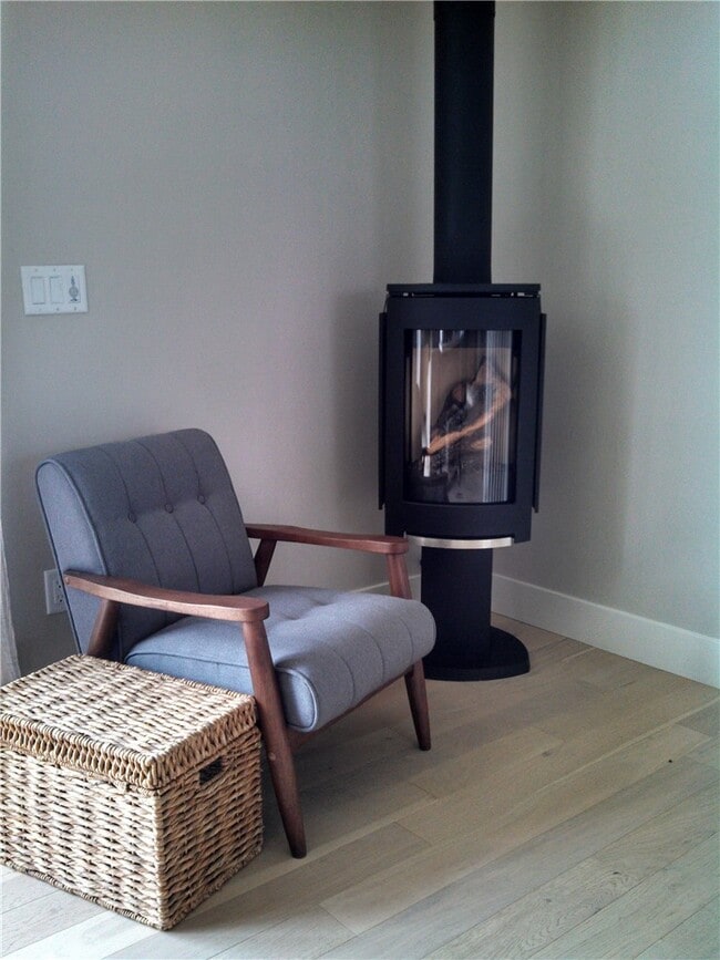 Building Photo - 2500 Main St