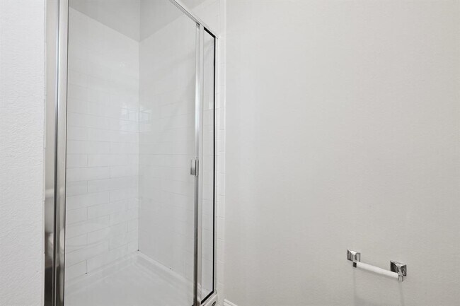 Building Photo - 7902 Mellencamp Dr