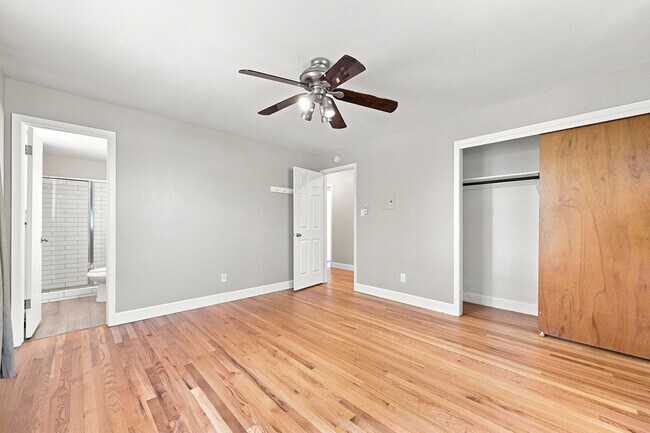 Building Photo - 3050 S Hobart Way