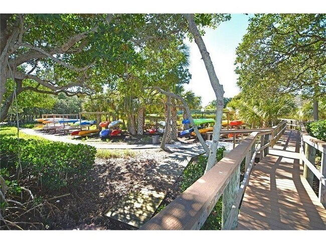 Building Photo - 830 Bayport Way