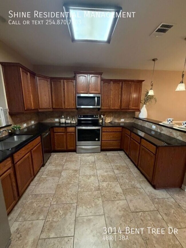 Building Photo - 3014 Bent Tree Dr