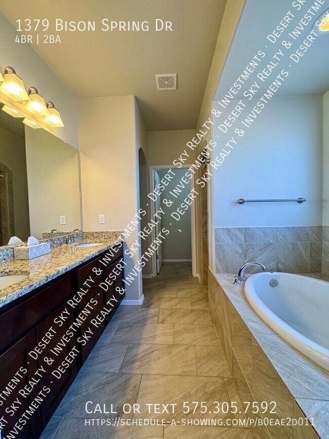 Building Photo - 1379 Bison Spring Dr