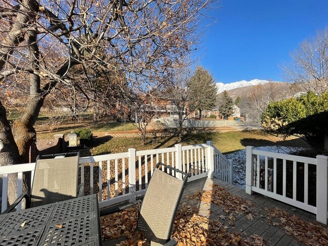 Building Photo - Spacious House on the Northeast Bench in Orem