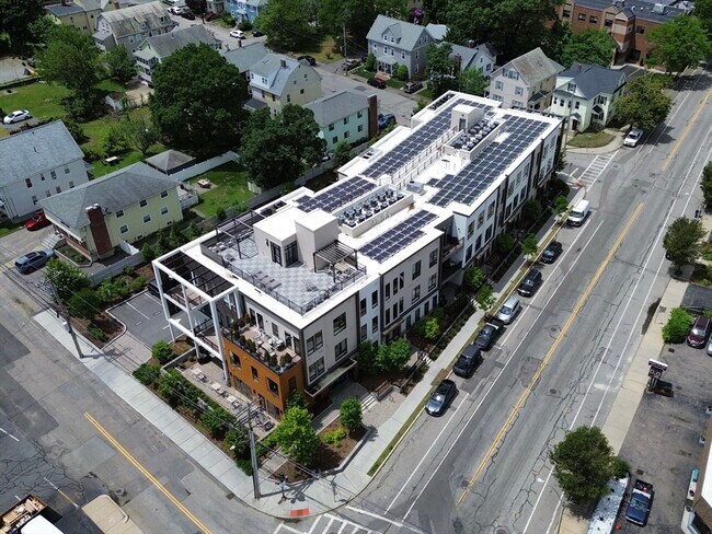 Primary Photo - 101 N Beacon St