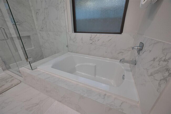 Building Photo - 26918 Arethusa Ct