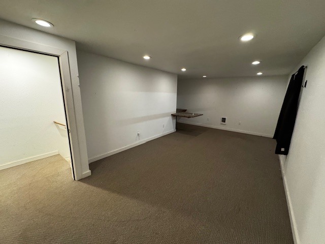 Building Photo - 410 S Grand Ave