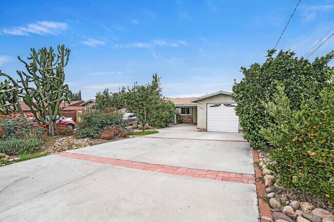 Building Photo - 6478 MacArthur