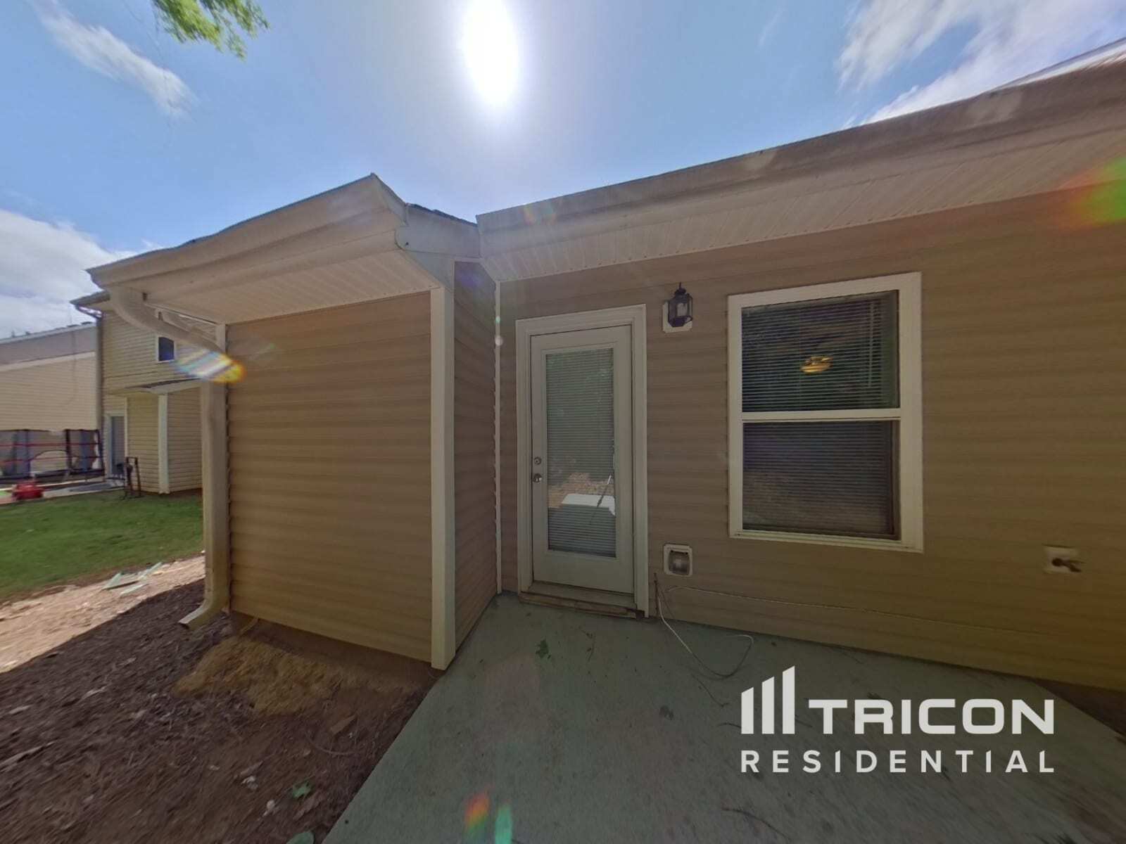 Building Photo - 1542 Alcovy Falls Dr SE