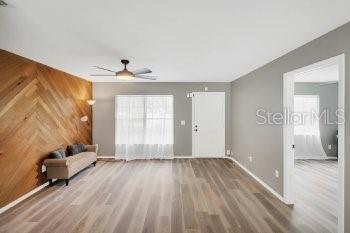 Building Photo - 111 Ventura Dr