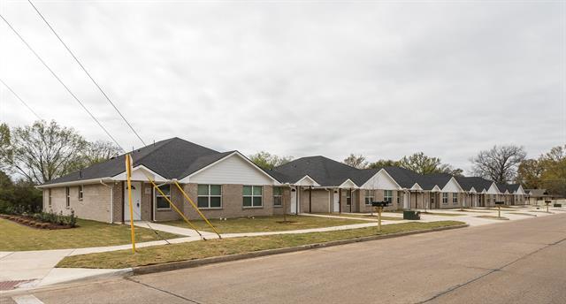 Building Photo - 609 Casa Linda St